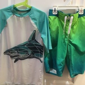 Boys Old Navy Swim Set.  Sz 8/12.